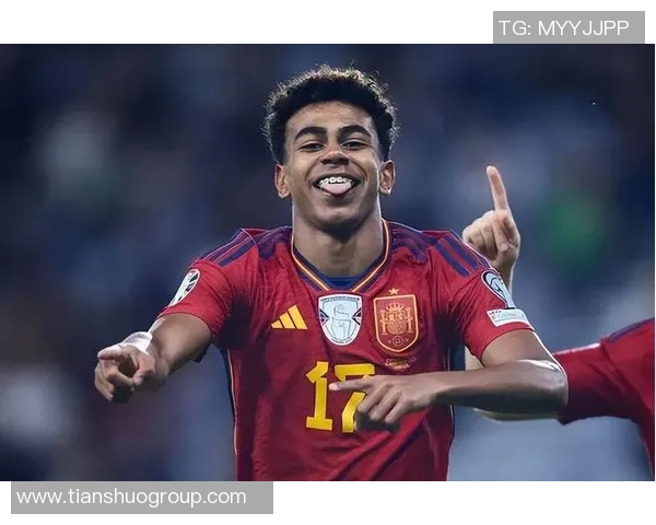 世界足球速度之王：盘点历史上最快的足球球星及其瞬间爆发力