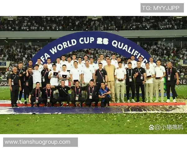 五大足球巨星聚首同队，力争创历史新篇章